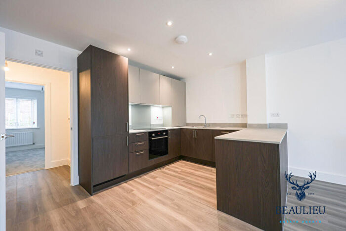 1 Bedroom Maisonette To Rent In Harris Crescent, Beaulieu Park, CM1