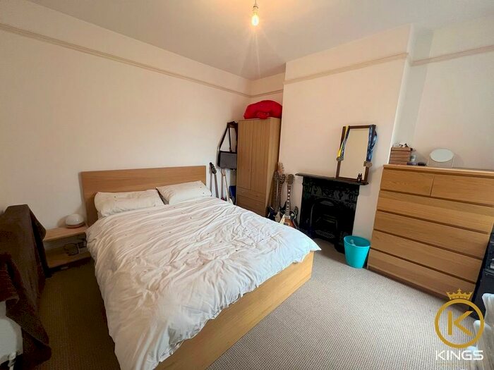 1 Bedroom Flat To Rent In Chetwynd Road, Southsea, PO4