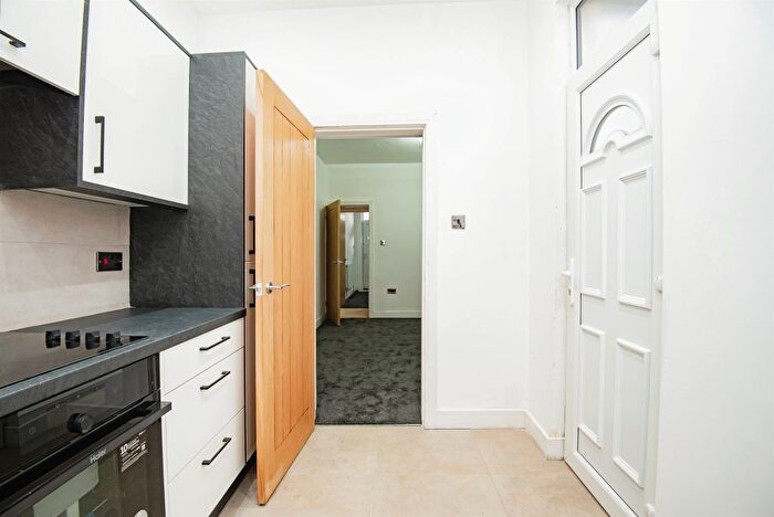 2 Bedroom End Terrace House For Sale In Queen Street, Swinton, Mexborough, S64