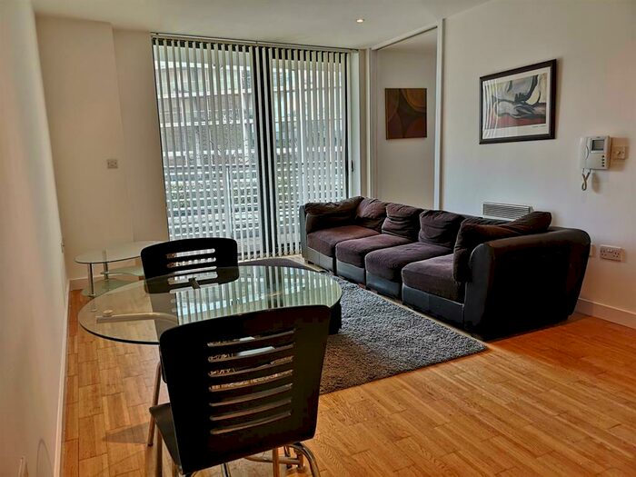 1 Bedroom Apartment To Rent In St Georges Island, Kelso Place, Manchester, M15