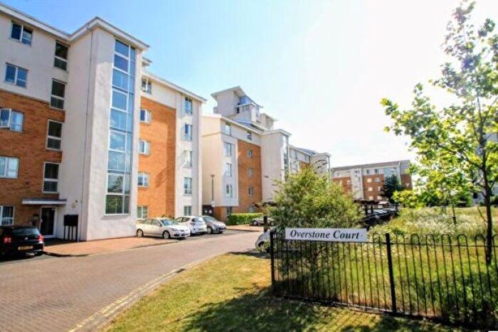2 Bedroom Apartment To Rent In Overstone Court, Cardiff(City), CF10