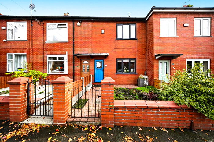 2 Bedroom Terraced House For Sale In Tottington Road, Bolton, BL2