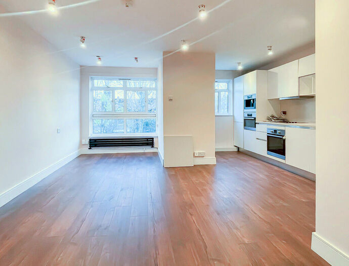 1 Bedroom Flat To Rent In The Avenue, London, N17