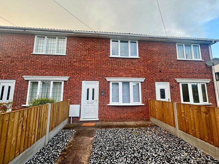 2 Bedroom Mews To Rent In Mablins Lane, Crewe, CW1