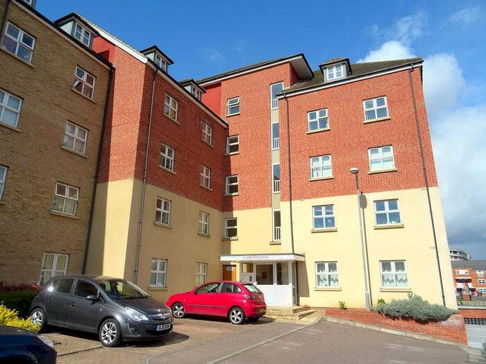 1 Bedroom Apartment To Rent In Wheelwright House, Palgrave Road, Bedford, MK42