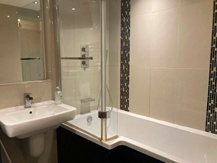 1 Bedroom Flat To Rent In Brooklyn House, Cmk, MK9