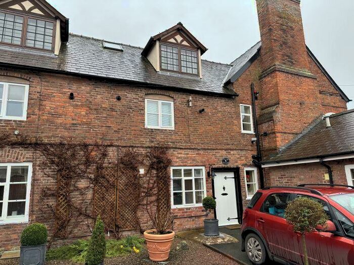 3 Bedroom Cottage To Rent In North Road, Kingsland, HR6