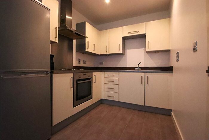 2 Bedroom Flat To Rent In Whitestone Way, Croydon, CR0