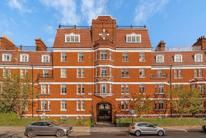 4 Bedroom Flat For Sale In Avonmore Gardens, West Kensington, W14