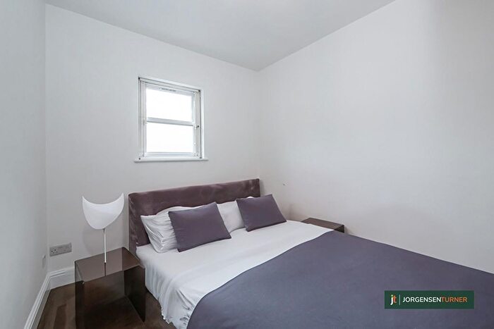 1 Bedroom Flat For Sale In Lancaster Road, Notting Hill, W11