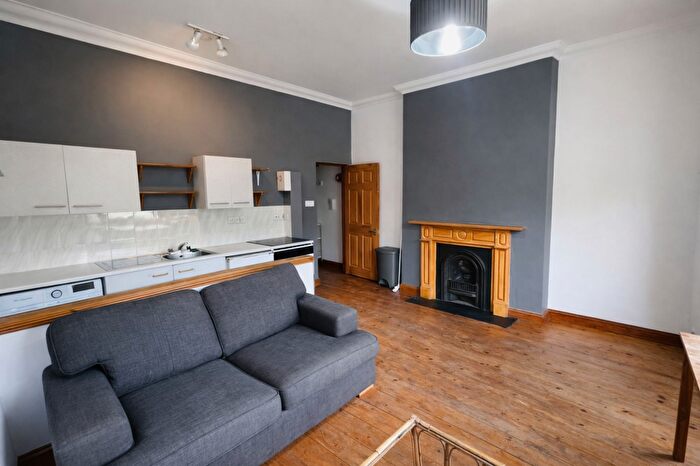 1 Bedroom Flat To Rent In Hotwell Road, Bristol, BS8