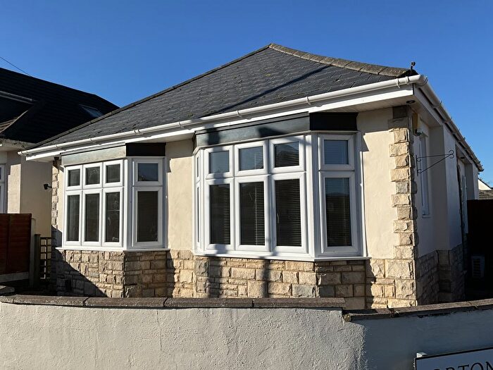 2 Bedroom Bungalow To Rent In Saxonhurst Road, Bournemouth, Dorset, BH10