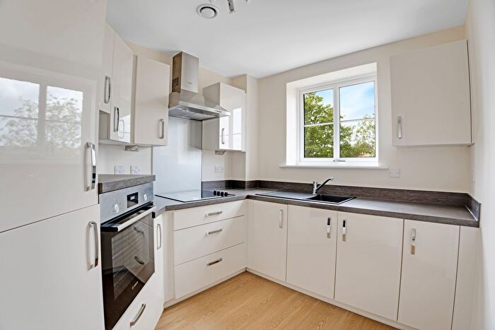 1 Bedroom Flat To Rent In Anglesea Road, Shirley, Southampton, SO15