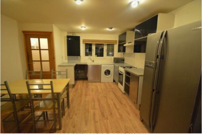 4 Bedroom Terraced House To Rent In Howden Place, Leeds, West Yorkshire, LS6