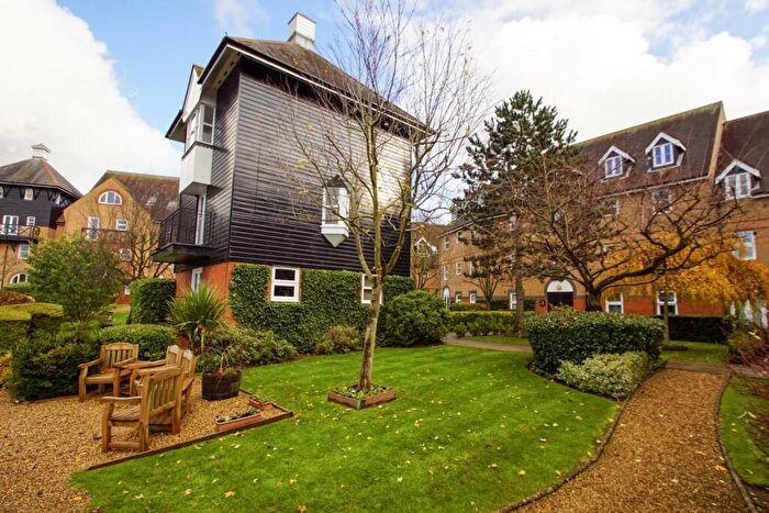 2 Bedroom Apartment To Rent In Mitre Court, Railway Street, SG14