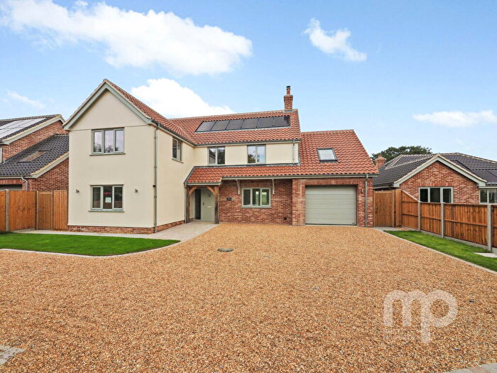 5 Bedroom Detached House For Sale In Hale Road, Ashill, IP25