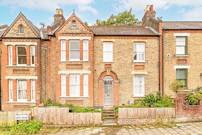 2 Bedroom Property To Rent In Gipsy Road, West Norwood, SE27