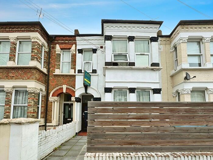 Studio To Rent In Tubbs Road, London, NW10