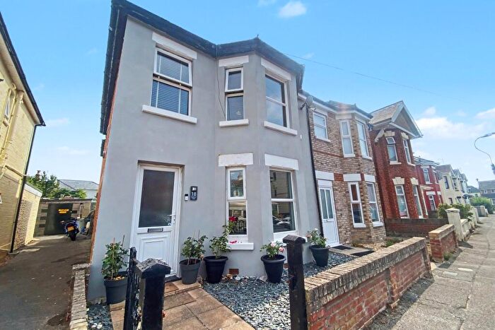 4 Bedroom Semi-Detached House For Sale In Pokesdown, BH5