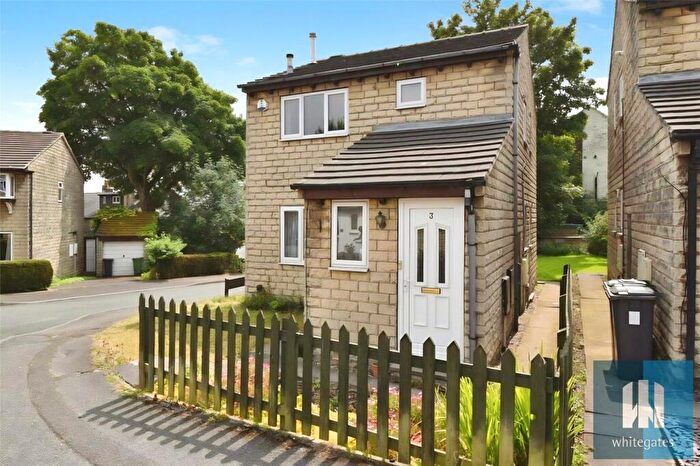 2 Bedroom Terraced House To Rent In Portland Close, Lindley, Huddersfield, HD3
