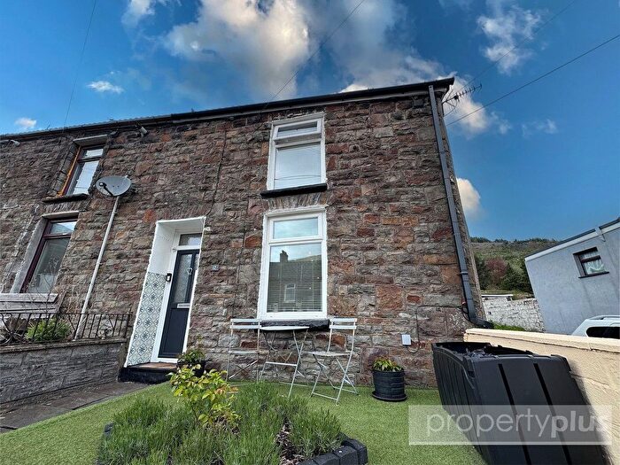2 Bedroom End Terrace House For Sale In Park Road, Treorchy, Rhondda Cynon Taff, CF42