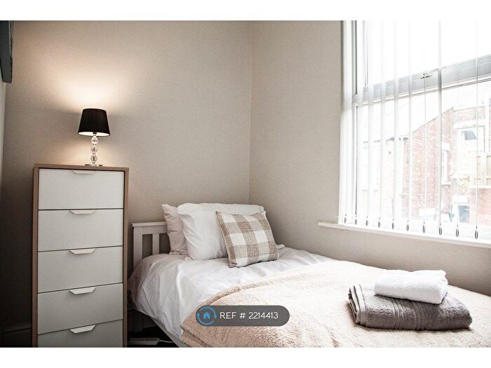 3 Bedroom Flat To Rent In Manton Road, Liverpool, L6