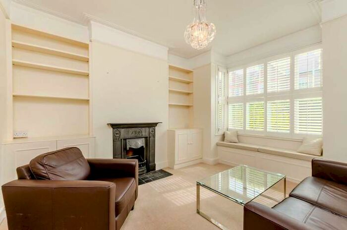 1 Bedroom Flat To Rent In Isis Street, Earlsfield, SW18