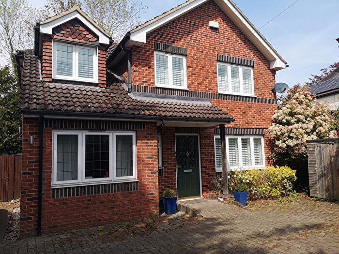 5 Bedroom Detached House To Rent In Hadlow Road, Tonbridge, TN9