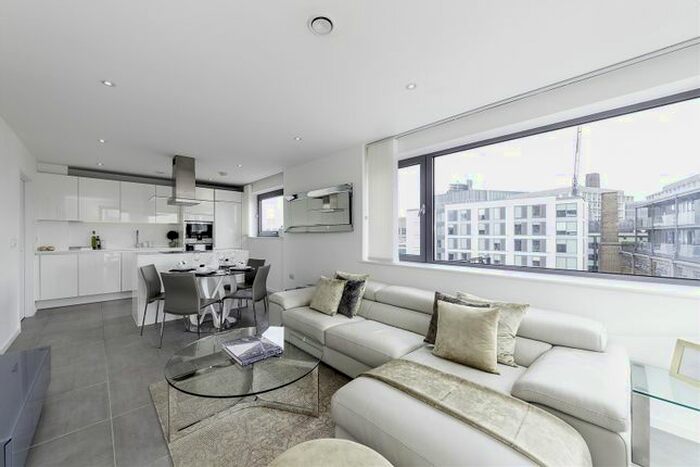 2 Bedroom Flat To Rent In Rosler Building, Ewer Street, Southwark, London, SE1