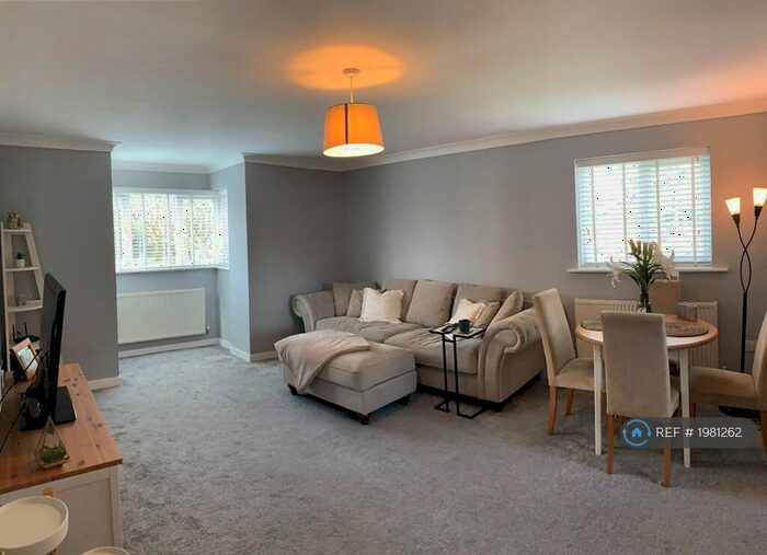 2 Bedroom Flat To Rent In St. Georges Road, Tidworth, SP9