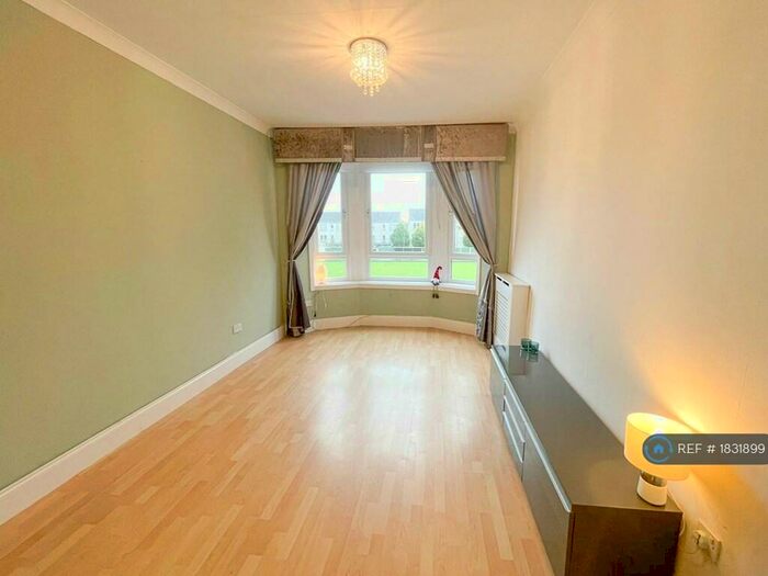 2 Bedroom Flat To Rent In Silverdale Street, Glasgow, G31