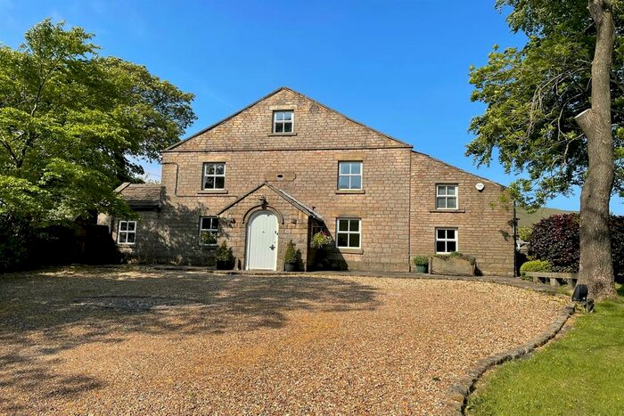 5 Bedroom Detached House To Rent In Chinley, High Peak, SK23