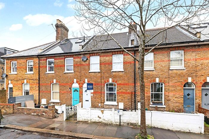 2 Bedroom Terraced House For Sale In Teddington Park, Teddington, TW11