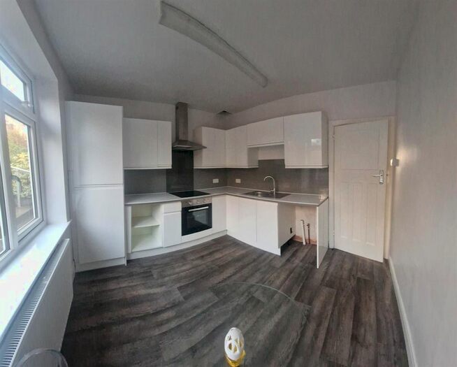 2 Bedroom Bungalow To Rent In Fairview Avenue, Laira, Plymouth, PL3