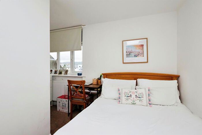 4 Bedroom Flat For Sale In Cornfield Terrace, Eastbourne, BN21