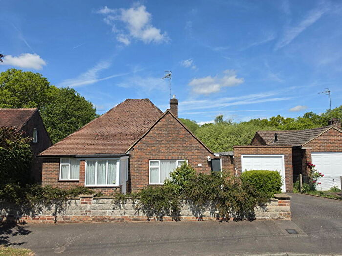 4 Bedroom Detached Bungalow For Sale In Nursery Hill, Shamley Green, GU5