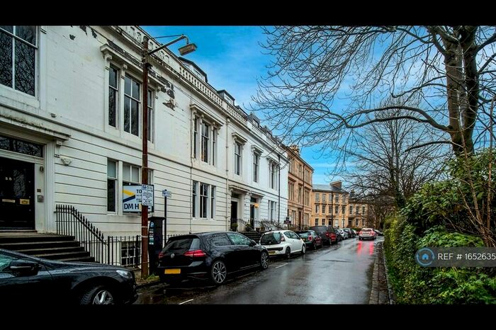 2 Bedroom Flat To Rent In Lansdowne Crescent, Glasgow, G20