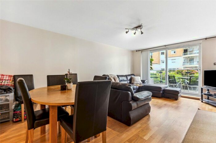 2 Bedroom Flat To Rent In Compass House, Smugglers Way, SW18