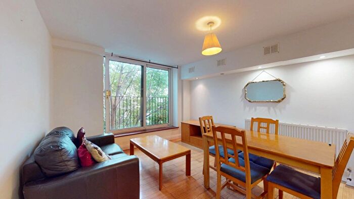 1 Bedroom Flat To Rent In Laugan Walk, London, SE17