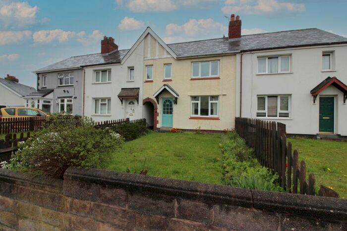 2 Bedroom Town House To Rent In St. Giles Road, Willenhall, WV13