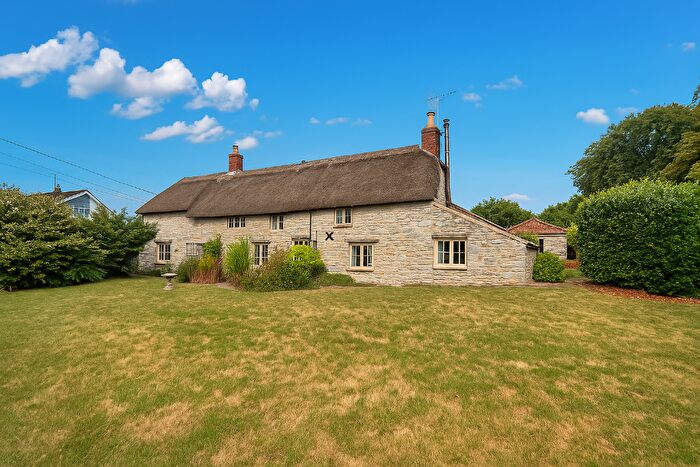 4 Bedroom Detached House For Sale In High Street, Butleigh, Somerset, BA6