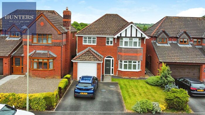 4 Bedroom Detached House For Sale In Brook Vale, Pencoed, Bridgend, CF35