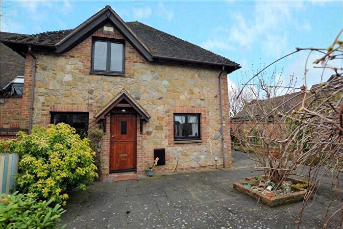 3 Bedroom House To Rent In Church Farm Barns, Mortimer, Reading, Berkshire, RG7
