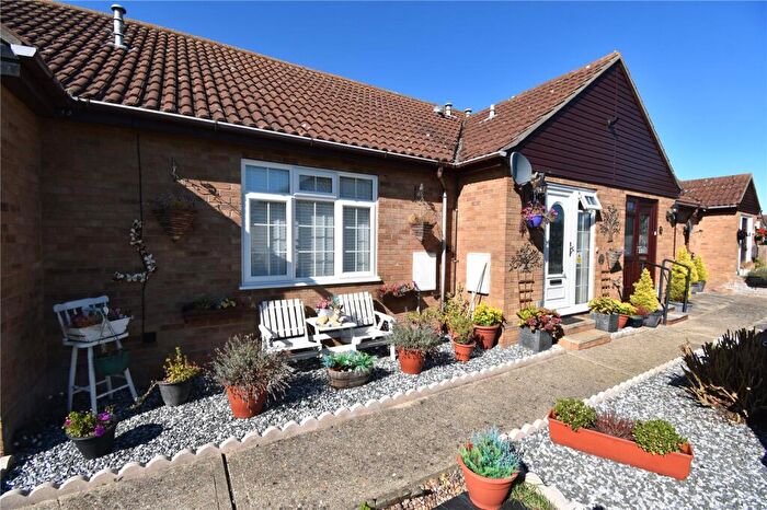 1 Bedroom Bungalow For Sale In Bexley Avenue, Dovercourt, Harwich, CO12