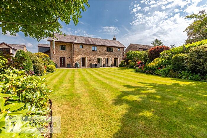 5 Bedroom Link Detached House For Sale In Bowfields Lane, Balderstone, Blackburn, Lancashire, BB2