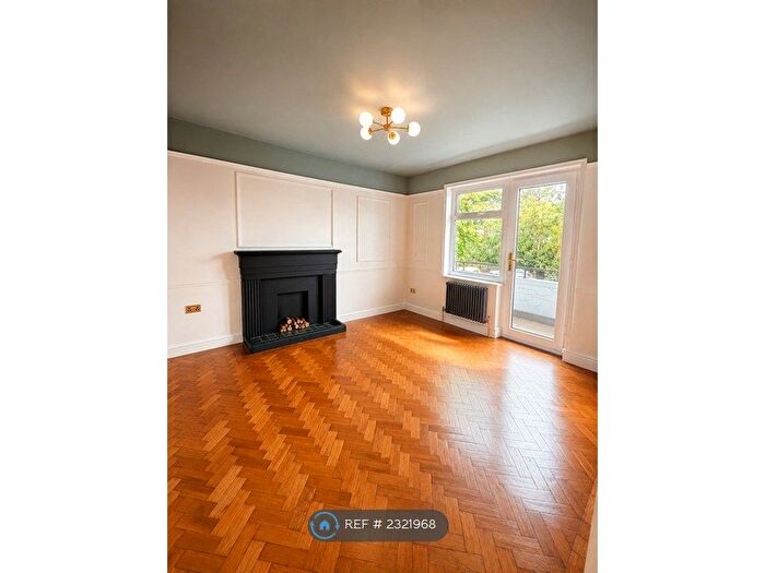 1 Bedroom Flat To Rent In Forest Croft, London, SE23
