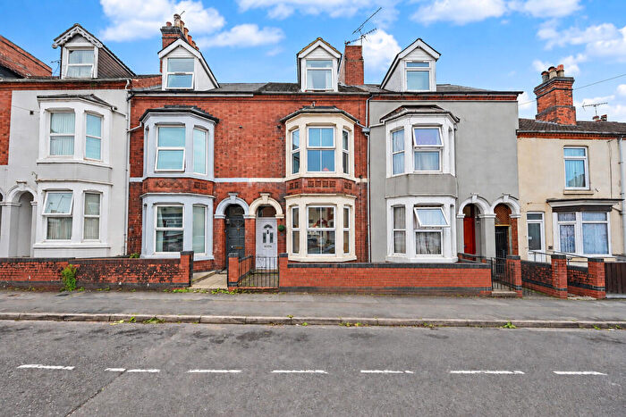 3 Bedroom Terraced House For Sale In Abbey Street, Rugby, CV21
