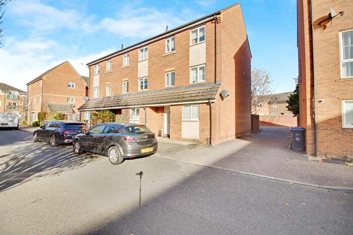 4 Bedroom End Terrace House For Sale In Eddington Crescent, Welwyn Garden City, AL7