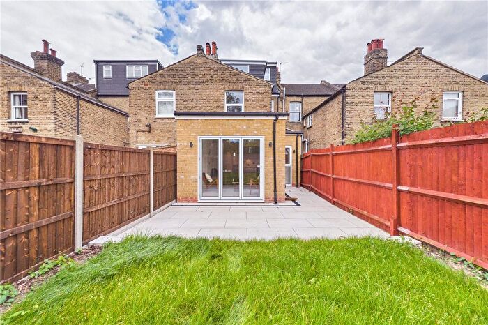 5 Bedroom Terraced House For Sale In Fairlawn Park, London, SE26