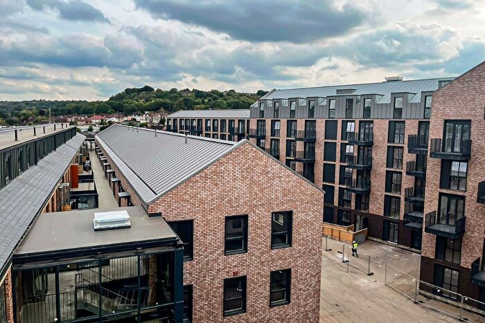 2 Bedroom Apartment To Rent In De Havilland Building, Leigh Street, High Wycombe, Buckinghamshire, HP11